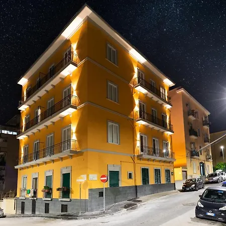 Acate81 Lifestyle 公寓式酒店 4*