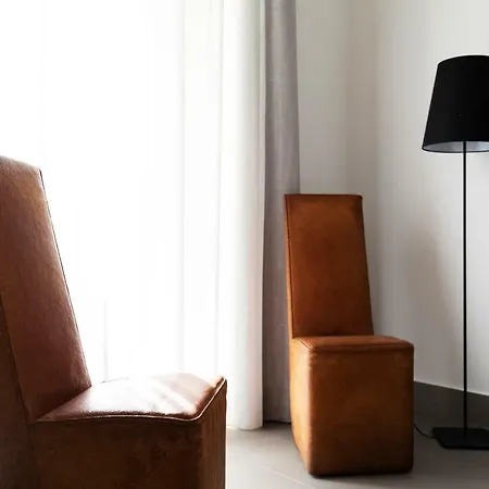 Acate81 Lifestyle Lejlighedshotel 4*