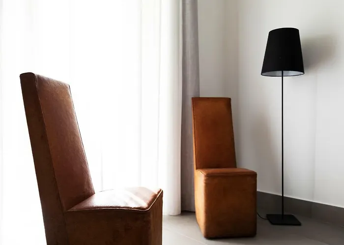 Acate81 Lifestyle 公寓式酒店 4*